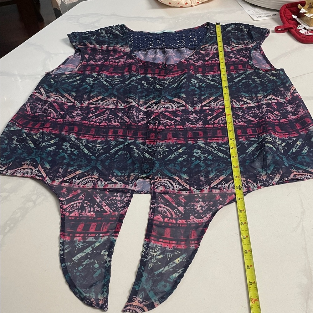 Maurices Shirt Women's Size XL Navy Blue Multicolor Sheer Waist Tie Cap Sleeve - Picture 5 of 8